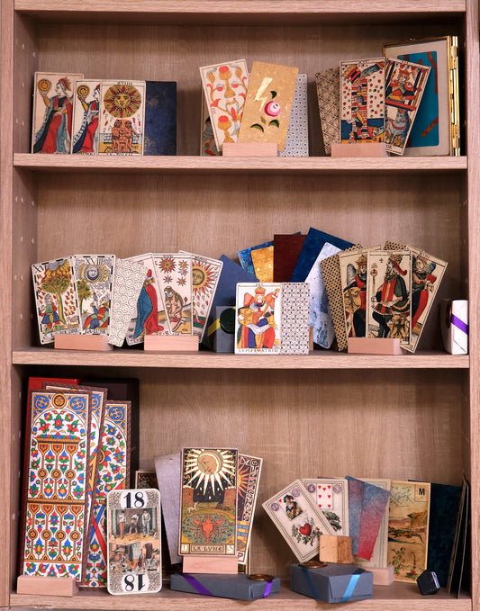 collection de tarots de marseille de plusieures époques