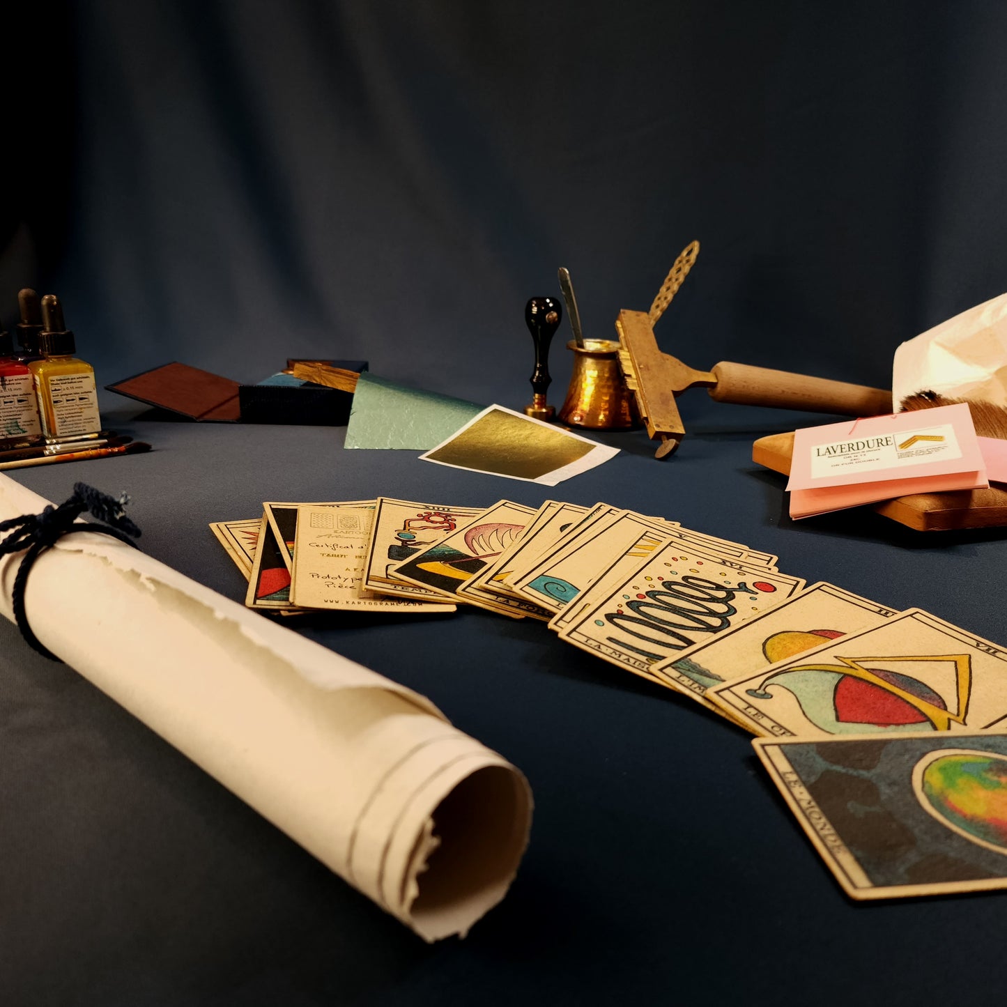 Tarot Schématique artisanal signé- reproduction limitée à 6 exemplaires